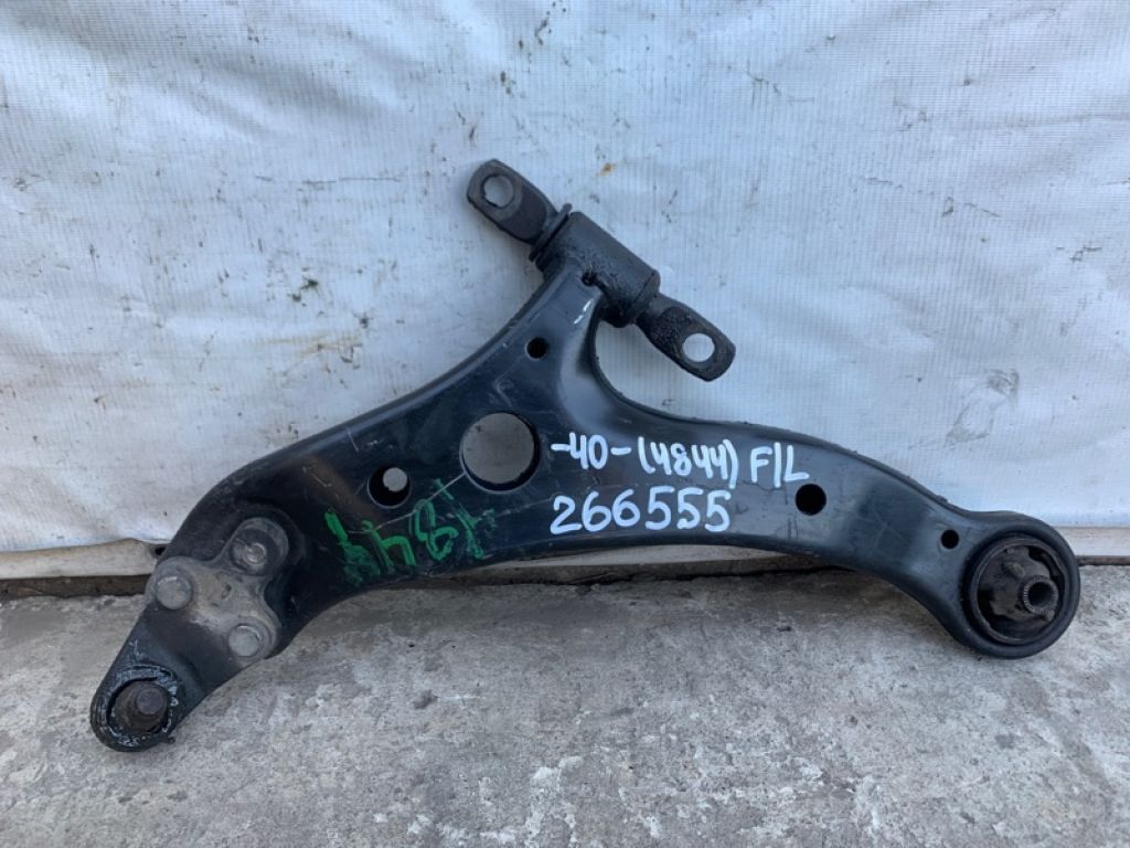 48069-06150 | Важіль передньої підвіски нижній лів. TOYOTA CAMRY 40 06-11