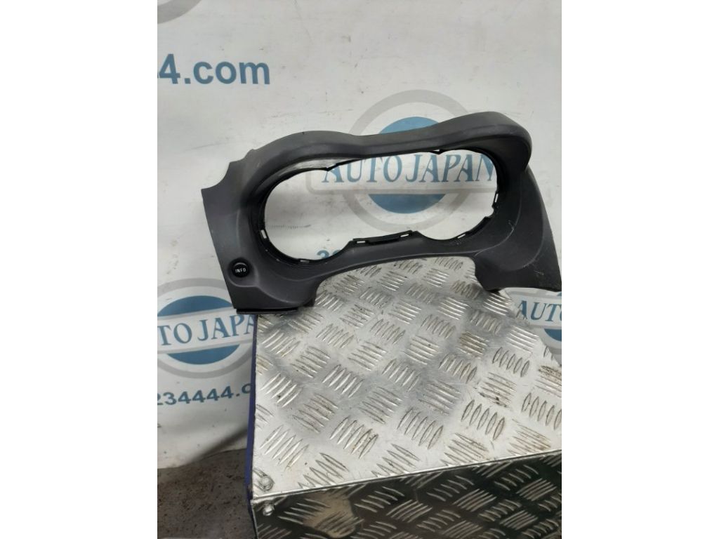 8060A047XA | Накладка торпедо MITSUBISHI LANCER X 10 07-15