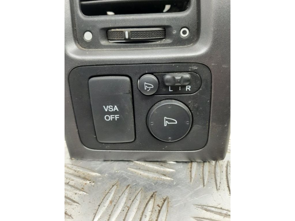 77625-SWA-A11ZA | Дефлектор воздушный лев. HONDA CRV 06-12 - Фото 2