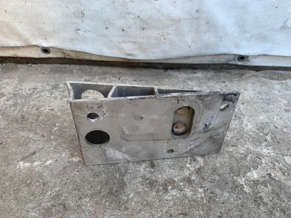 85211-3JA0A | Кронштейн підсилювача заднього бампера лів. INFINITI QX60/JX35 12-20 - Фото 3