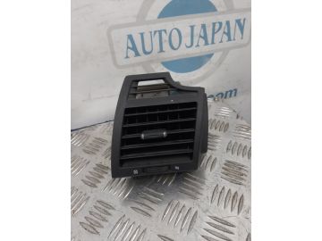 Дефлектор воздушный прав. TOYOTA CAMRY 40 06-11