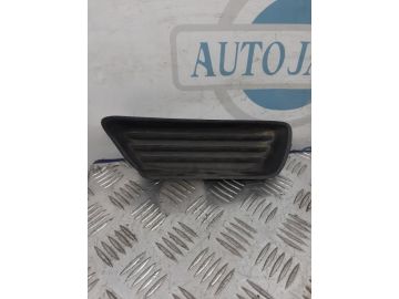 Заглушка протитуманних фар прав. TOYOTA CAMRY 40 06-11