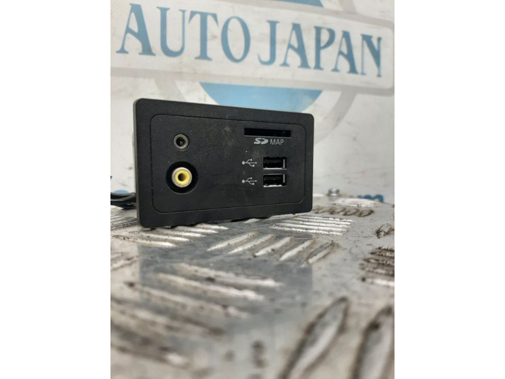 284H3-4GA0C | USB адаптер INFINITI Q50 15-20