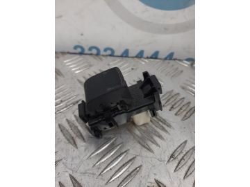 Кнопка склопідіймача задн. лів. TOYOTA COROLLA 150 06-13