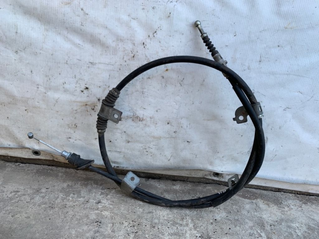 4820A262 | Трос стояночного тормоза прав. MITSUBISHI OUTLANDER GF 12- - Фото 2