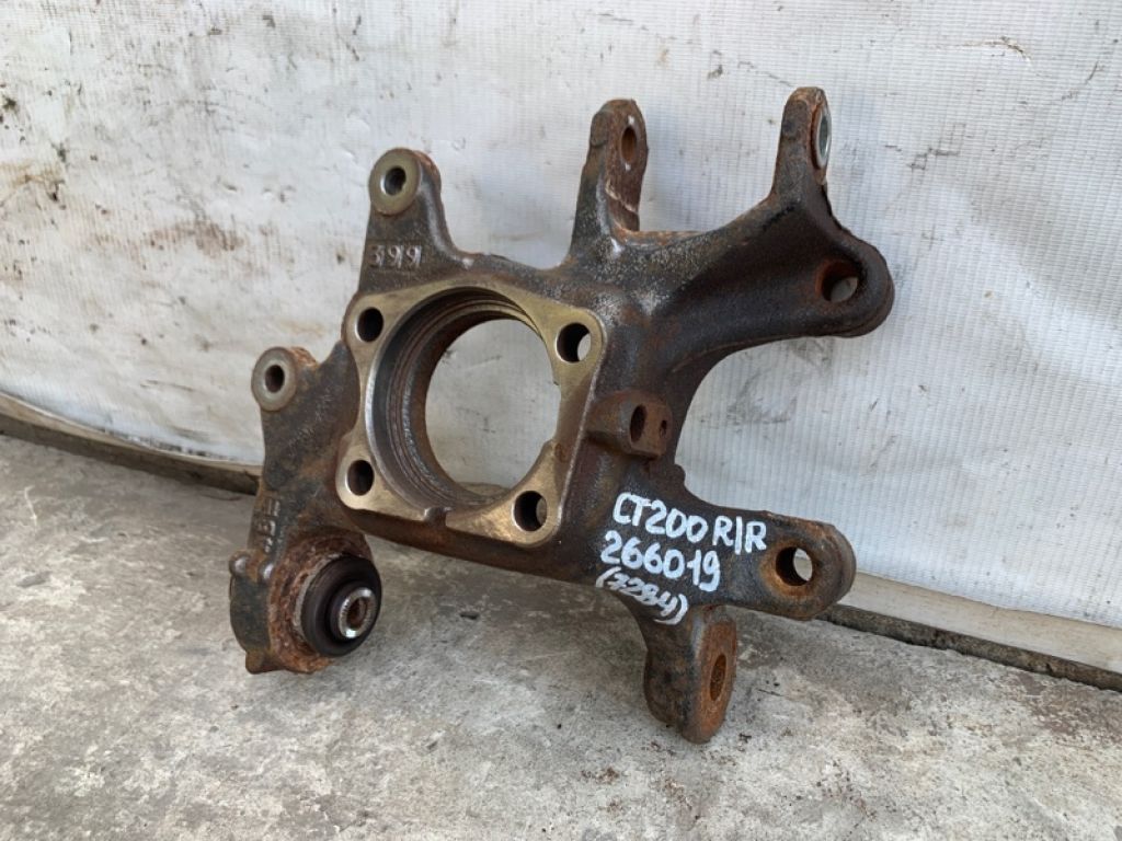 42304-12240 | Цапфа прав. LEXUS CT200 11-17 - Фото 3