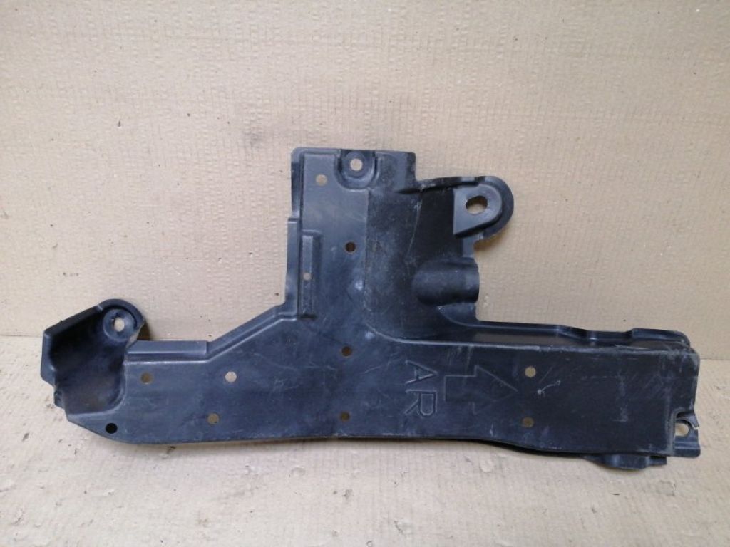 57627-76010 | Захист дну задн. прав. LEXUS CT200 11-17 - Фото 4