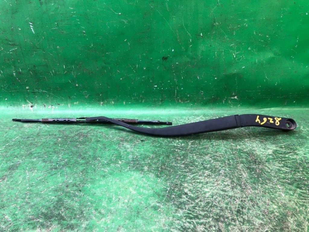 98320-2K000 | Повідець склоочисника передній прав. KIA SOUL AM 08-13