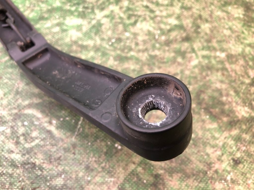 98320-2K000 | Повідець склоочисника передній прав. KIA SOUL AM 08-13 - Фото 4