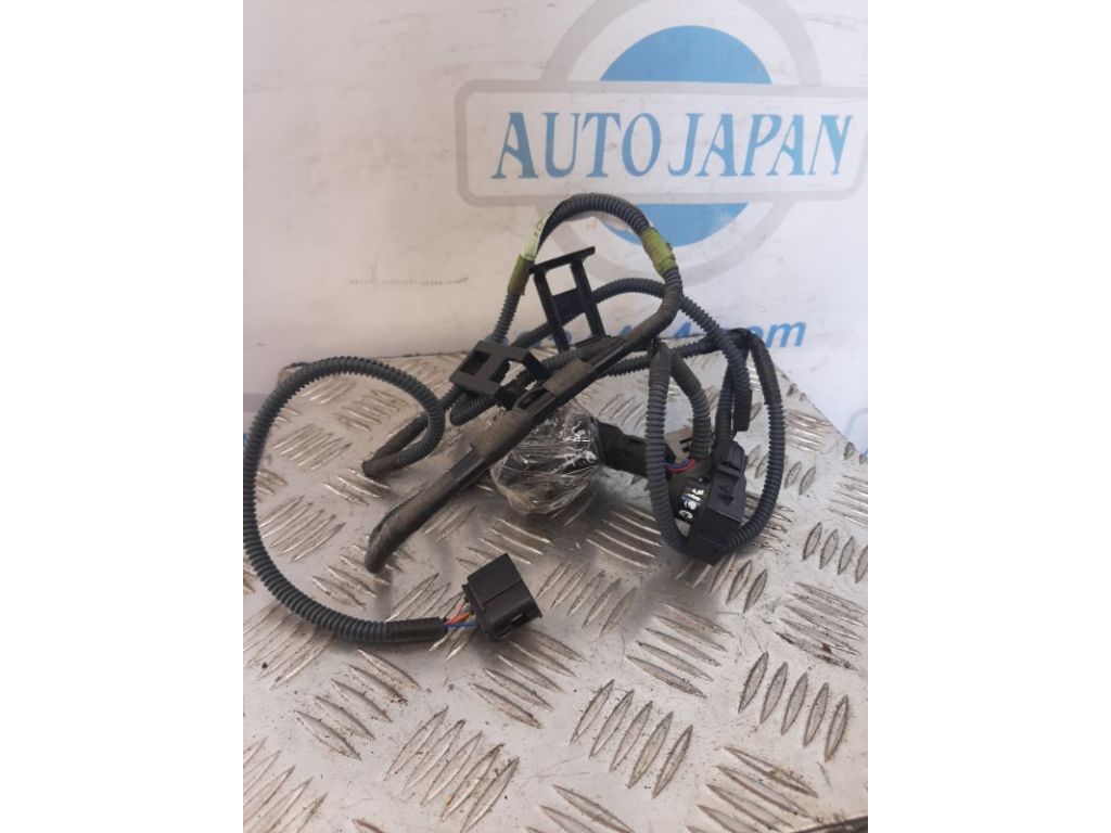 82183-50010 | Проводка бампера задн. LEXUS LS460 06-12