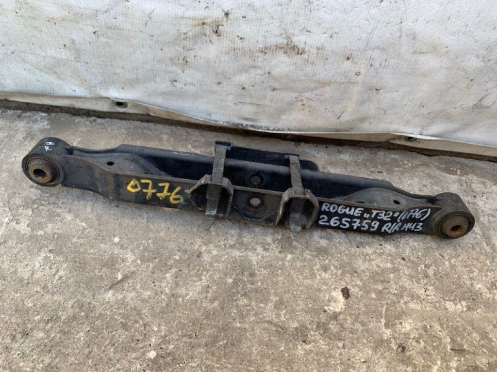 55110-4BA0A | Рычаг задней подвески поперечный нижний прав. NISSAN X-TRAIL/ROGUE T32 13-20
