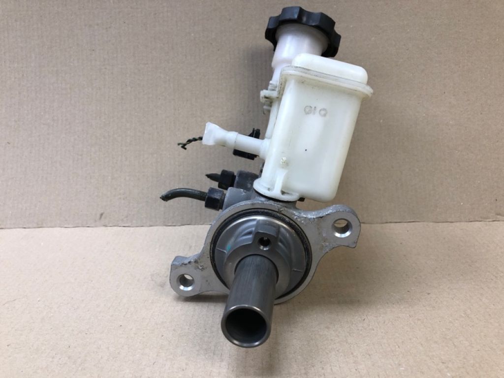 58510-2K820 | Главный тормозной цилиндр KIA SOUL AM 08-13 - Фото 4