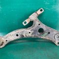 48069-07050 | Важіль передньої підвіски нижній лів. TOYOTA CAMRY 50 12-15 - Прев'ю 2
