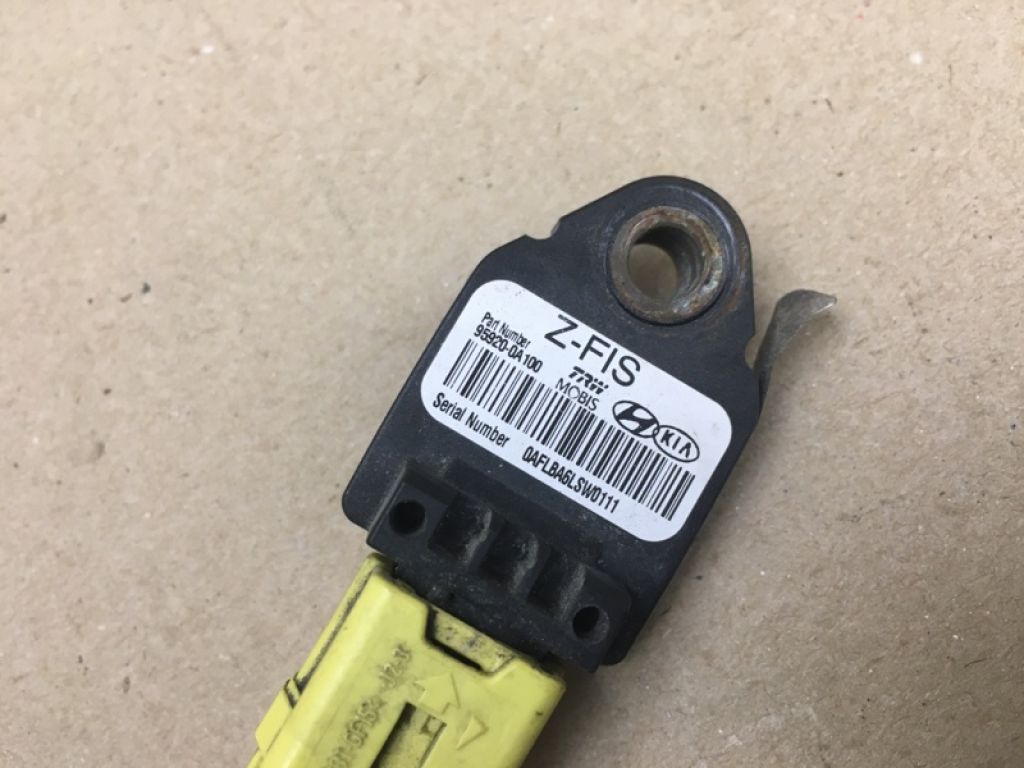 95920-0A100 | Датчик удара передн. HYUNDAI SONATA YF 10-14 - Фото 3