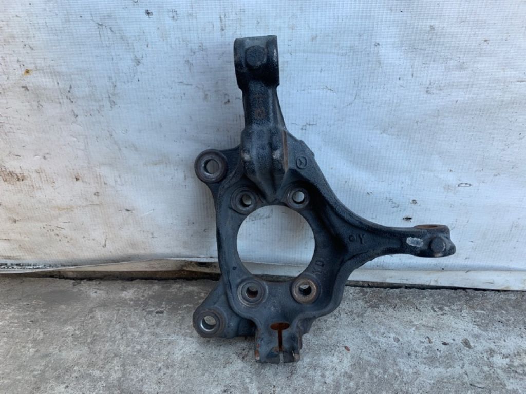 KD35-33-021A | Кулак поворотний прав. MAZDA CX-5 (KE) 11-17 - Фото 4