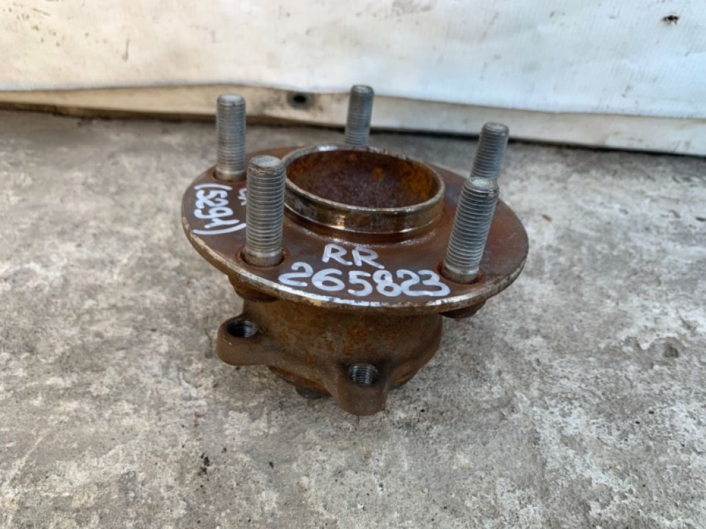 KD31-26-15XA | Маточина колеса задн. MAZDA CX-5 (KE) 11-17 - Фото 2