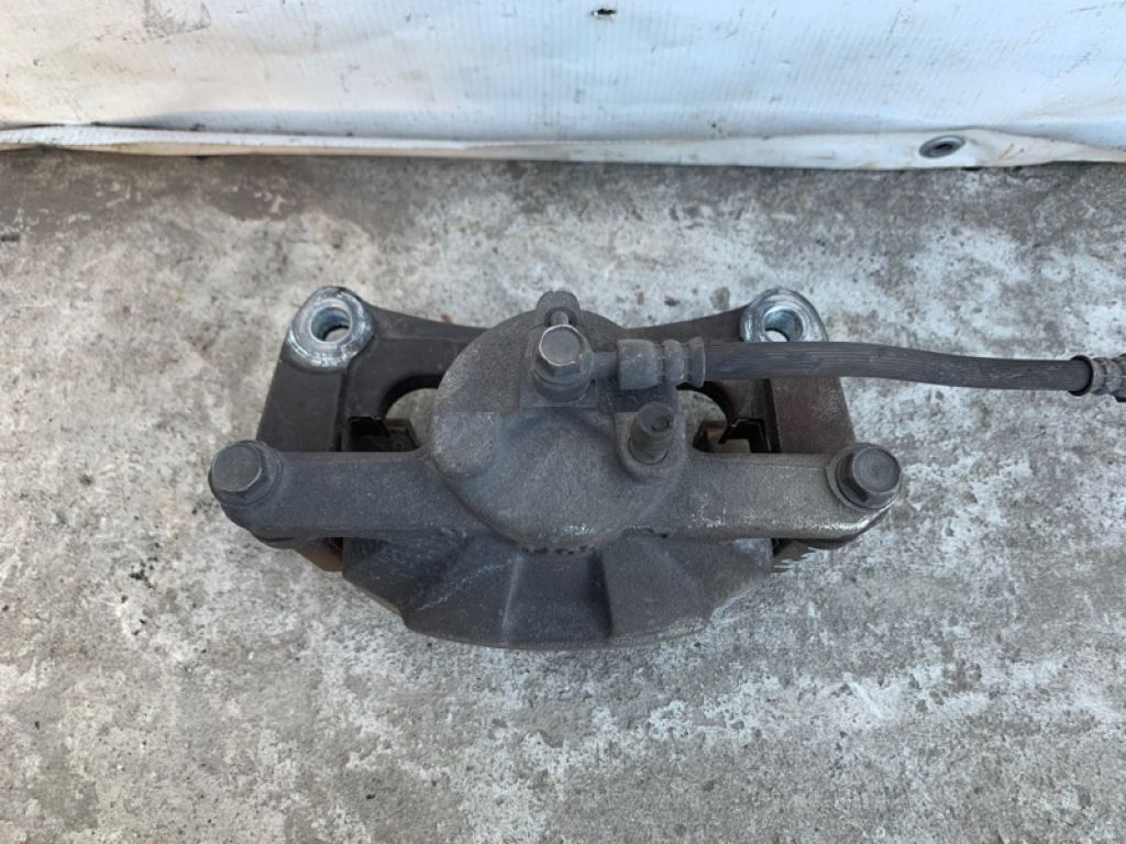 K0Y1-33-99Z | Супорт гальмівний передн. лів. MAZDA CX-5 (KE) 11-17 - Фото 3