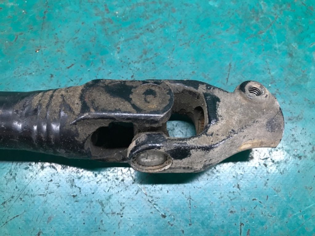 Рульовий карданчик TOYOTA CAMRY 50 12-15 - Фото 2