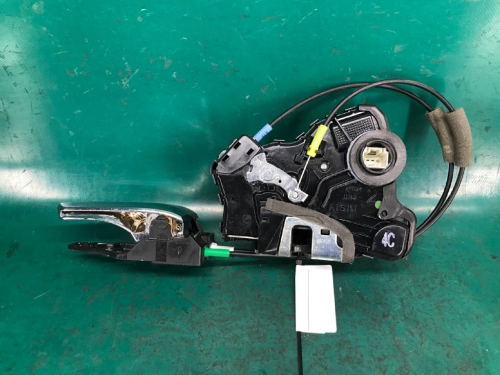 69030-0C050 | Замок двері передн. прав. TOYOTA CAMRY 50 12-15 - Фото 4