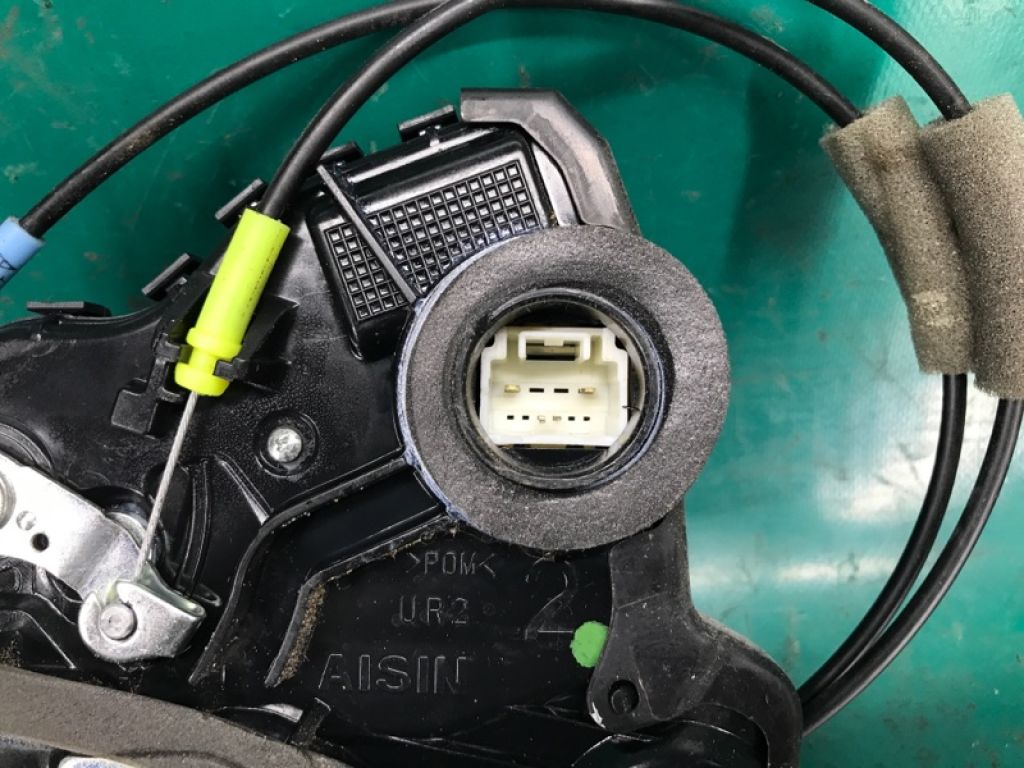 69030-0C050 | Замок двері передн. прав. TOYOTA CAMRY 50 12-15 - Фото 5