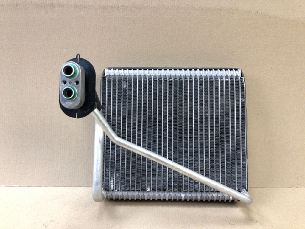 97140-2K000 | Випарник кондиціонера KIA SOUL AM 08-13