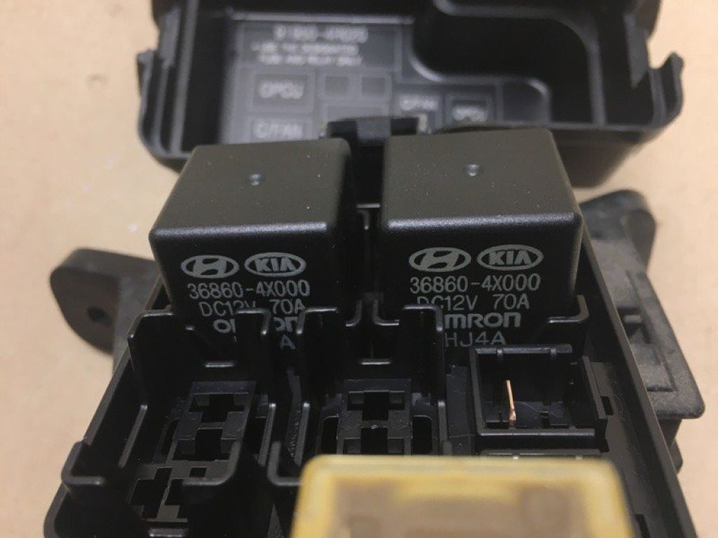 91950-4R080 | Блок предохранителей моторный отсек HYUNDAI SONATA YF 10-14 - Фото 3