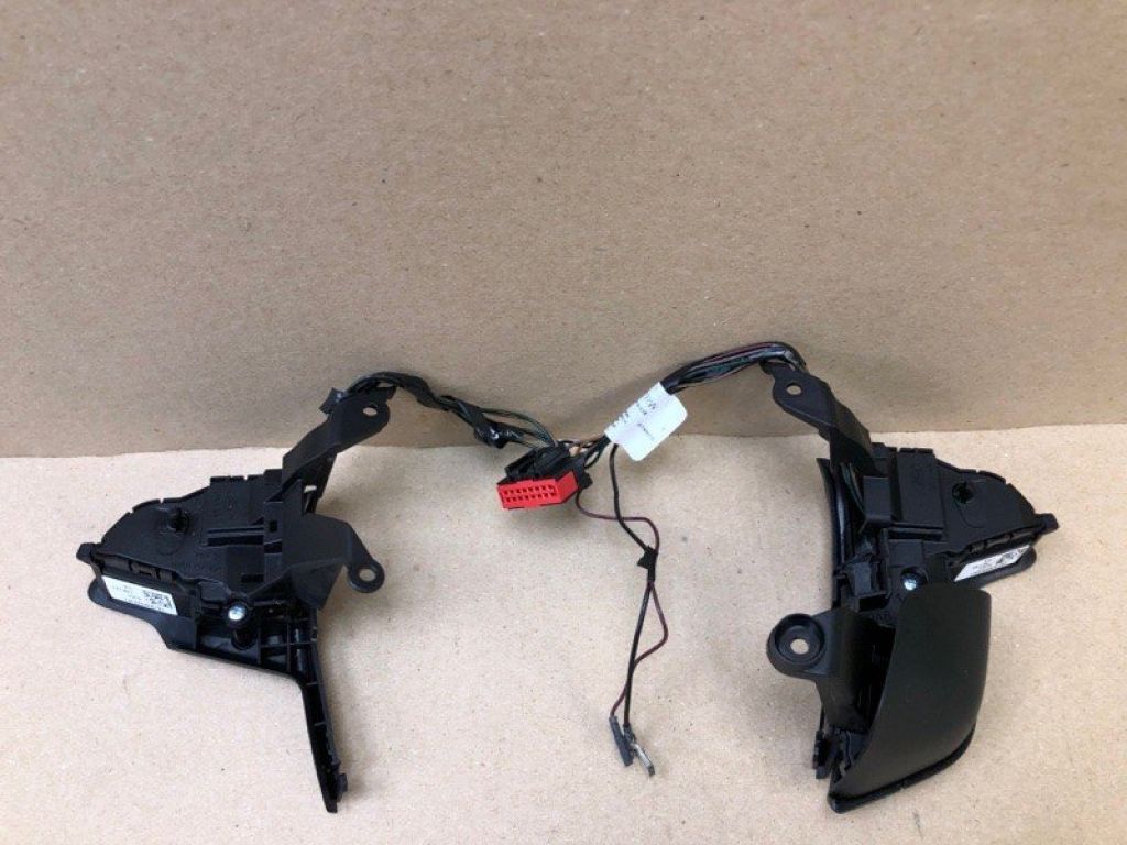 F1EZ-9C888-D | Кнопки на руль FORD FOCUS 10-18 - Фото 3