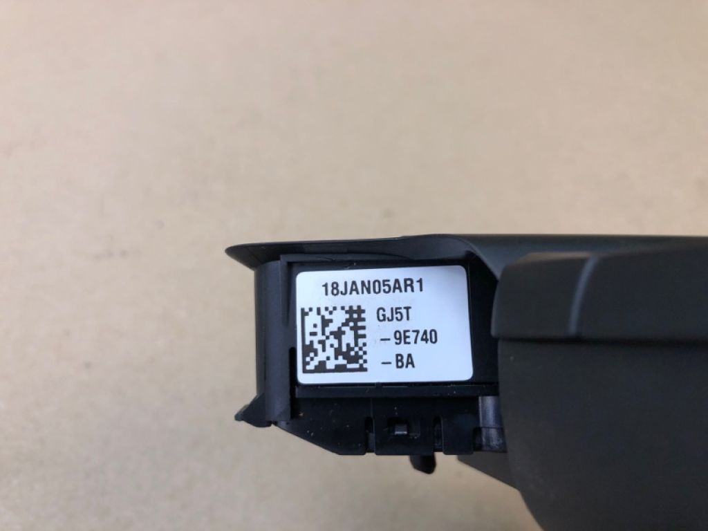 F1EZ-9C888-D | Кнопки на руль FORD FOCUS 10-18 - Фото 10