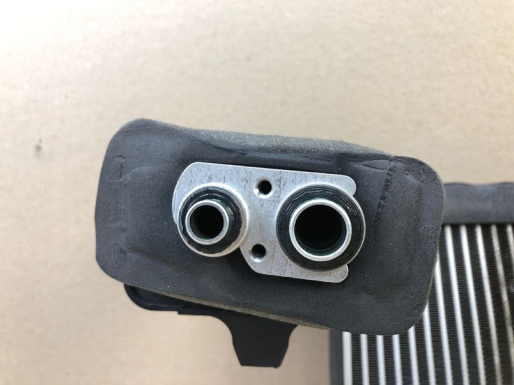 DV6Z-19850-B | Испаритель кондиционера FORD FOCUS 10-18 - Фото 4