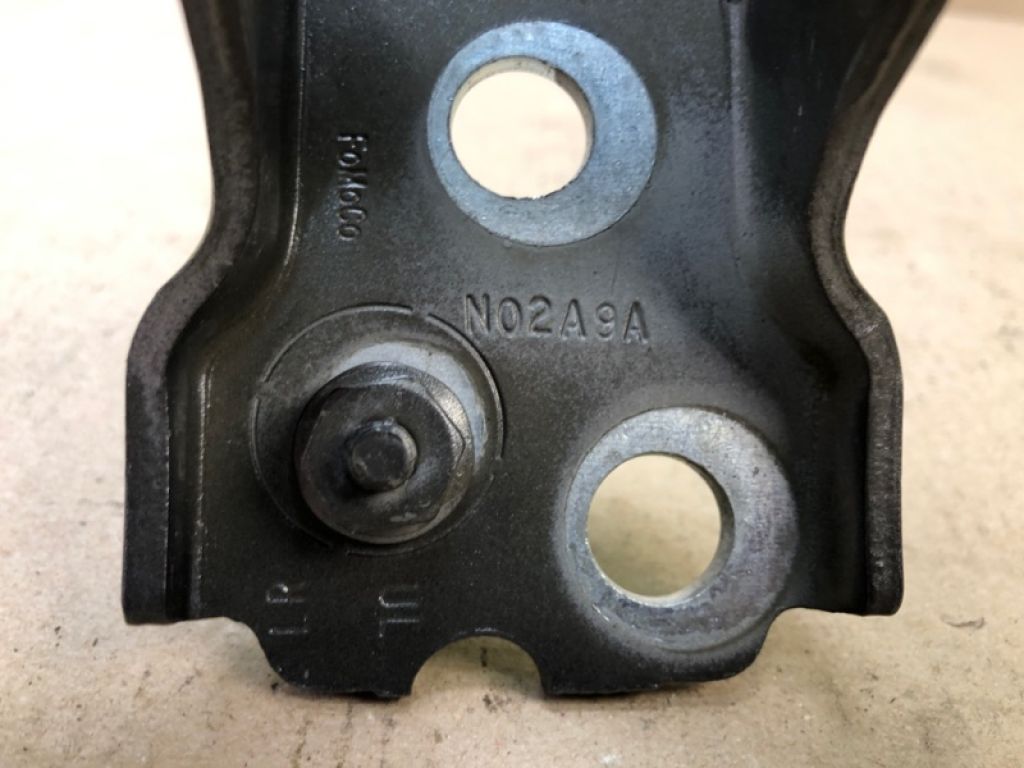 7T4Z-7822801-A | Петля двери верхняя передн. лев. FORD EDGE 06-14 - Фото 5