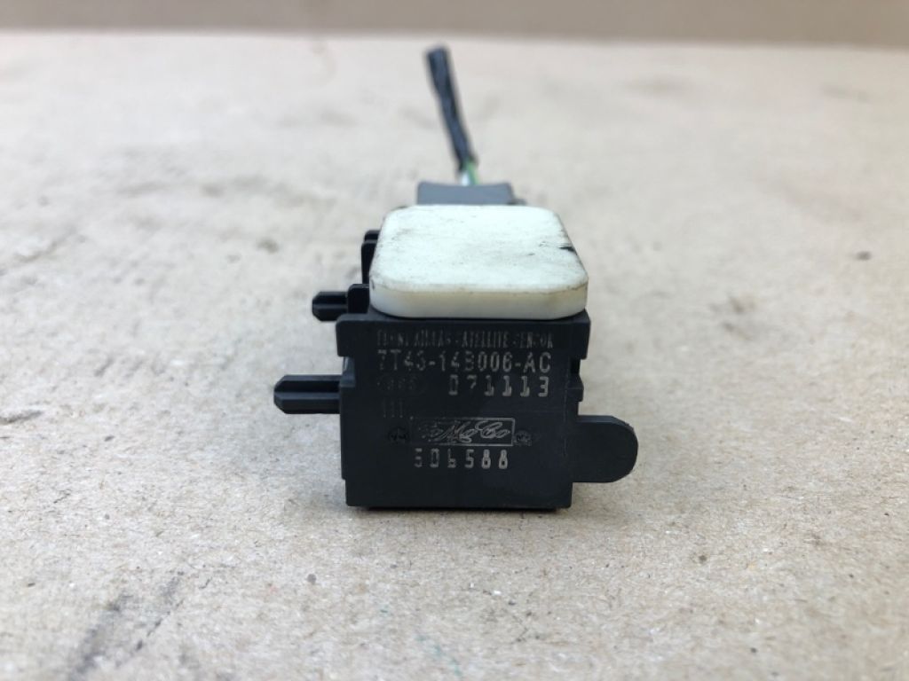 7T4Z-14B004-A | Датчик удара FORD EDGE 06-14 - Фото 5