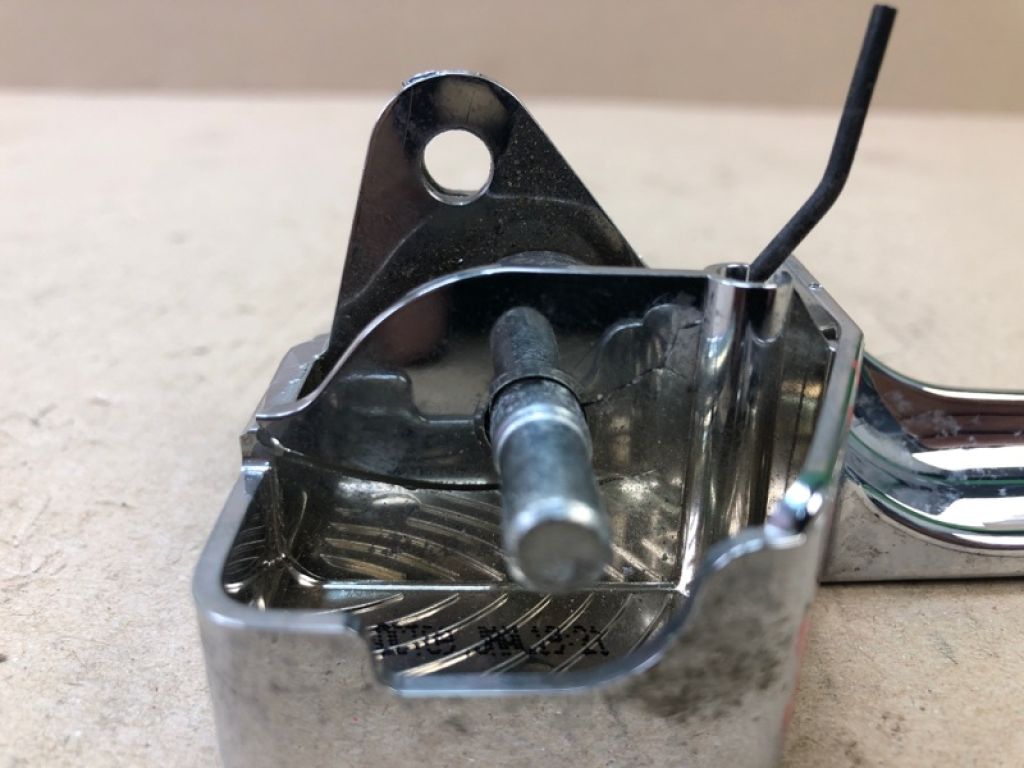 7T4Z-7822601-BA | Ручка дверей внутрішня задн. лів. FORD EDGE 06-14 - Фото 4