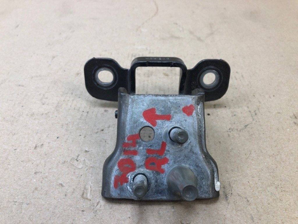 AT4Z-7826801-A | Петля двери верхняя задн. лев. FORD EDGE 06-14