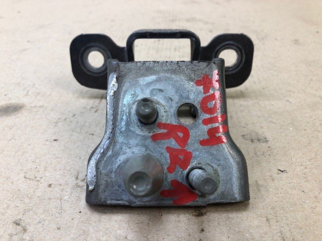 AT4Z-7826800-A | Петля двері верхня задн. прав. FORD EDGE 06-14