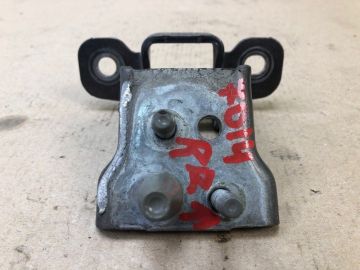 Петля двері верхня задн. прав. FORD EDGE 06-14