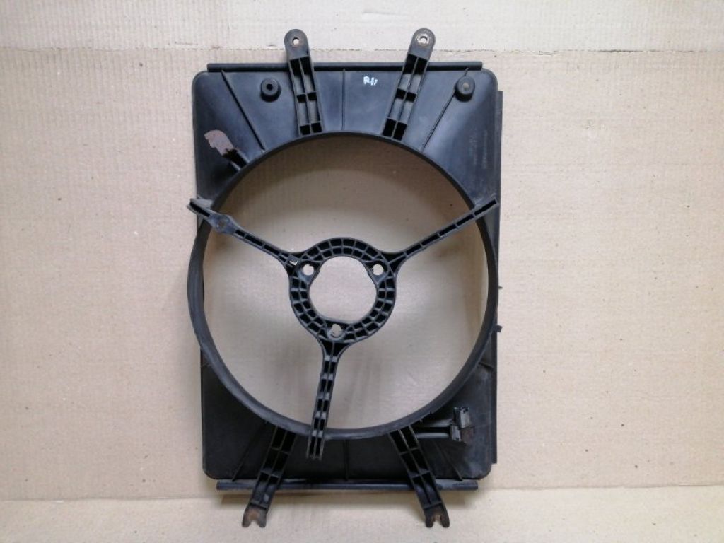 38615-PGK-A00 | Диффузор вентилятора основного радиатора прав. ACURA MDX (YD1) 00-06 - Фото 3