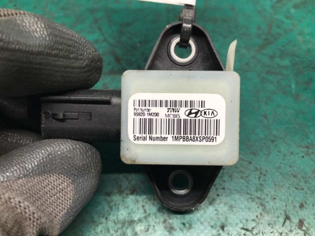 95920-1M200 | Датчик удару передн. лів. KIA OPTIMA TF 11-16 - Фото 4