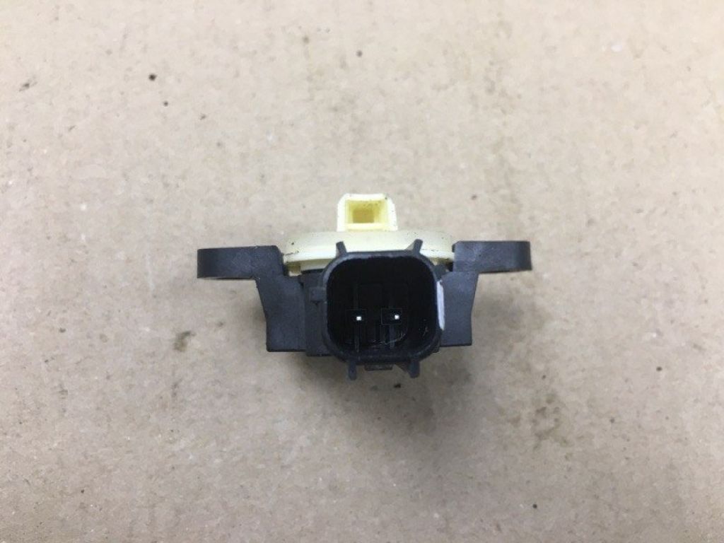 CP9Z-14B345-A | Датчик удару FORD FOCUS 10-18 - Фото 3