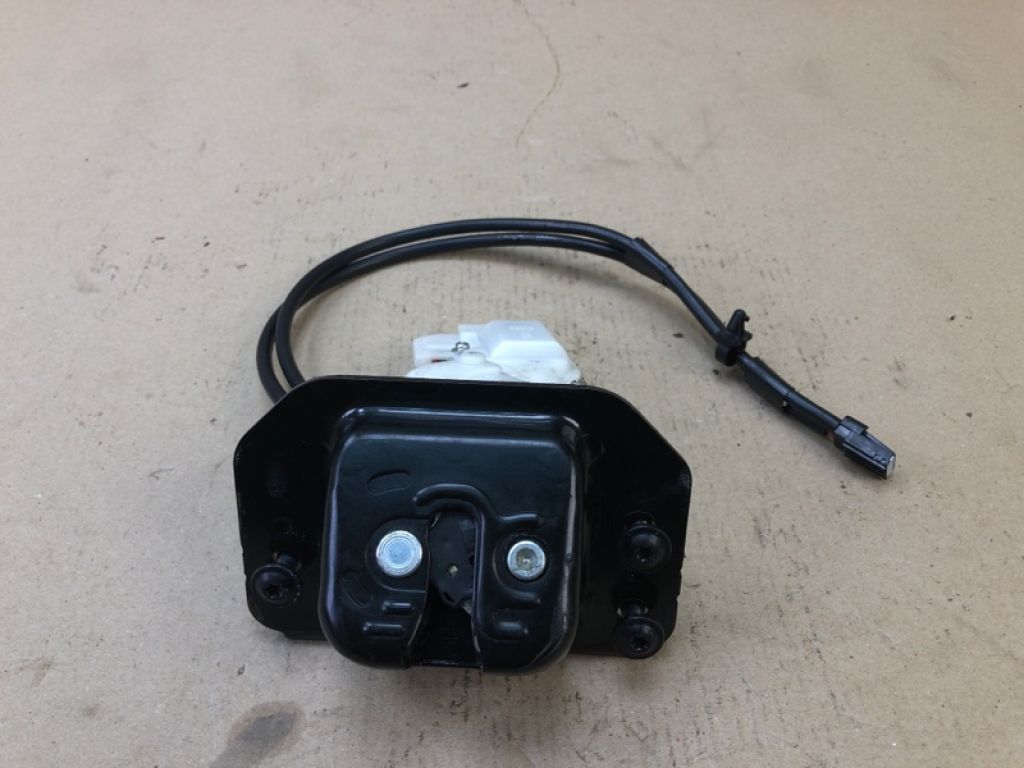 7T4Z-7843150-B | Замок крышки багажника FORD EDGE 06-14