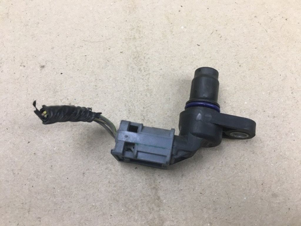 AS7Z-6B288-D | Датчик положения распредвала FORD FOCUS 10-18 - Фото 2