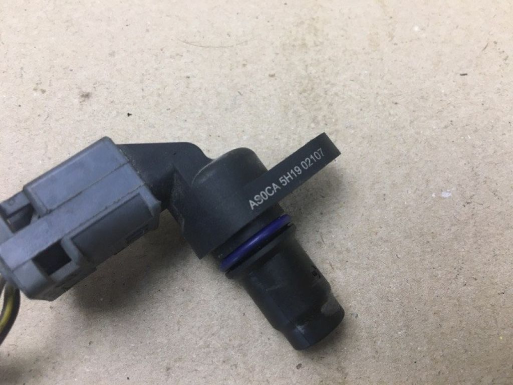 AS7Z-6B288-D | Датчик положения распредвала FORD FOCUS 10-18 - Фото 4