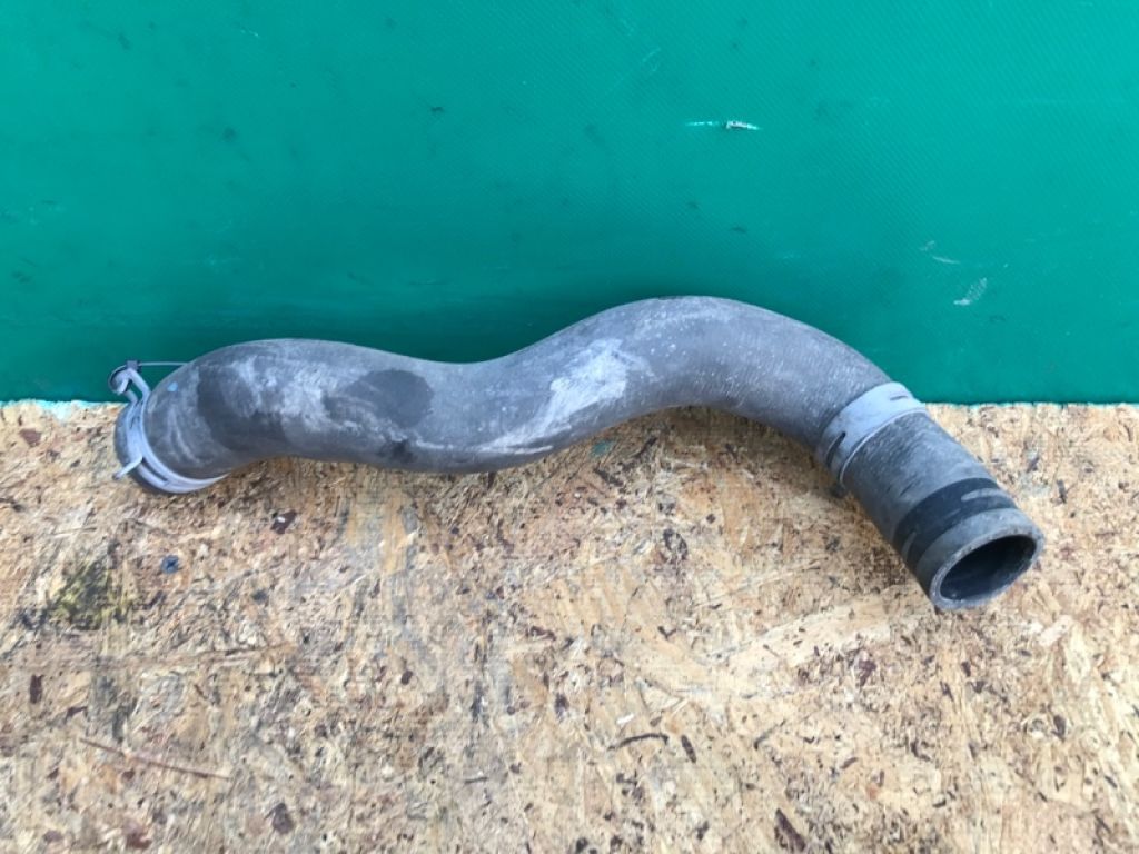 21503-3LM0A | Патрубок системы охлаждения NISSAN NV200 USA 13- - Фото 2