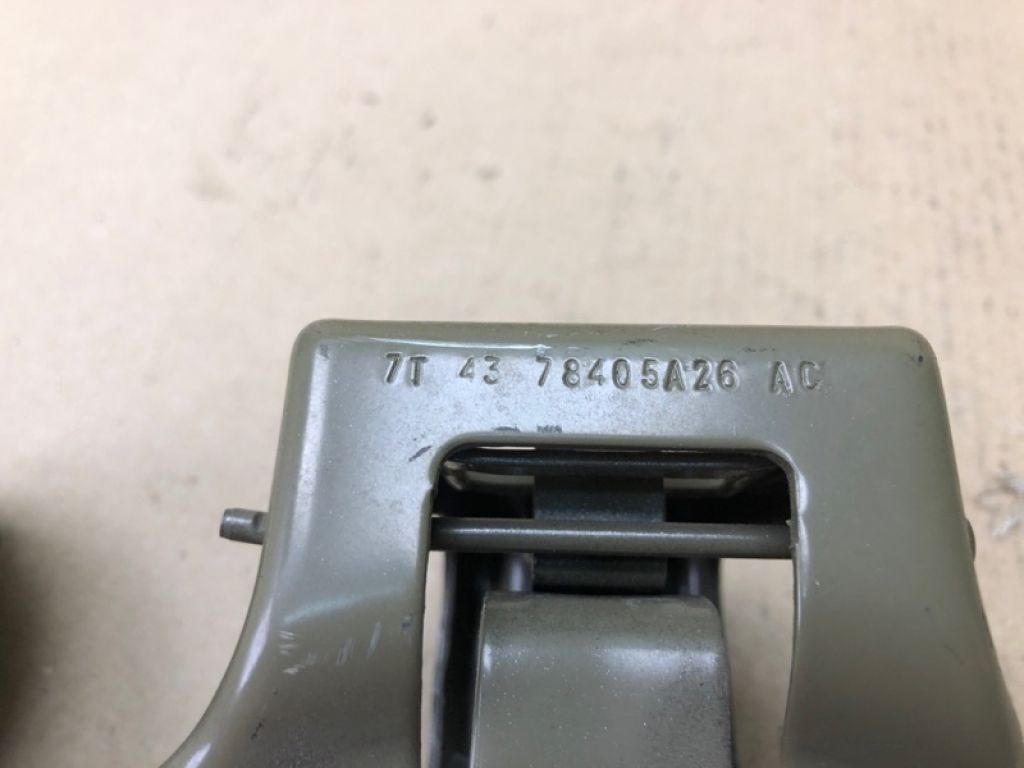 7T4Z-78405A26-C | Лючок топливного бака FORD EDGE 06-14 - Фото 6