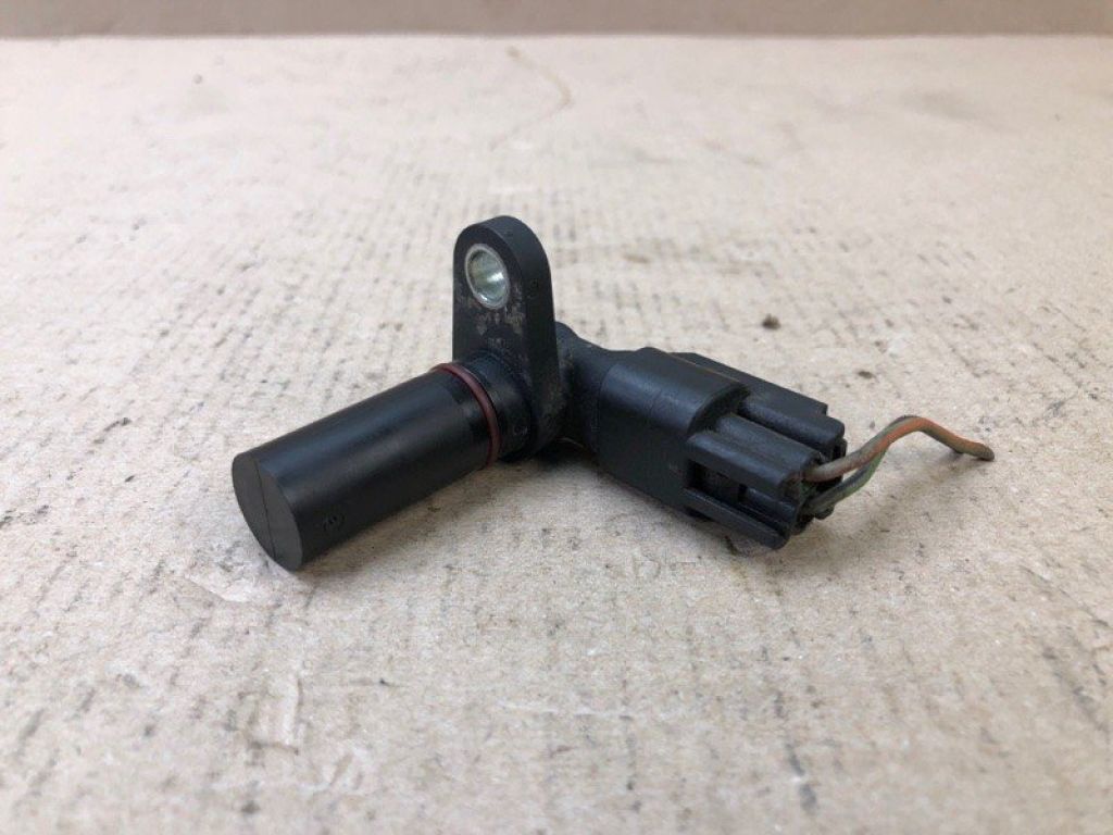 AT4Z-6B288-A | Датчик положення распредвала FORD EDGE 06-14