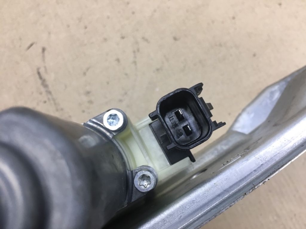 CM5Z-5827001-A | Склопідйомник задн. лів. FORD FOCUS 10-18 - Фото 3