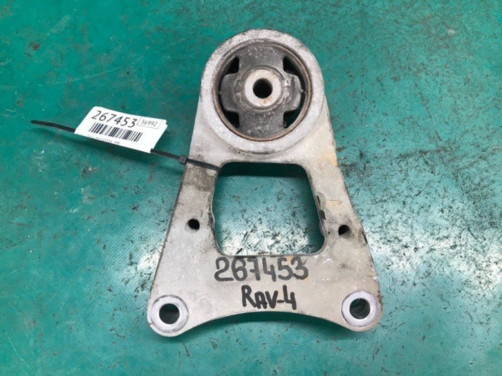 5238042120 | Кронштейн редуктора лів. TOYOTA RAV4 05-12