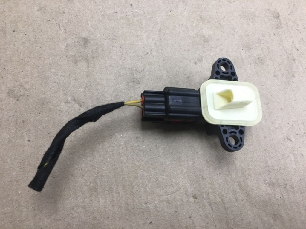CP9Z-14B345-A | Датчик удару FORD FOCUS 10-18