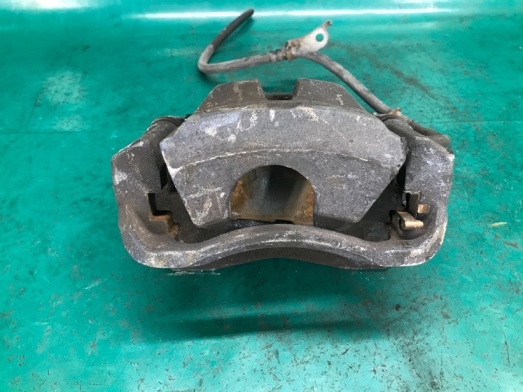 47750-42090 | Супорт гальмівний передн. лів. TOYOTA RAV4 05-12 - Фото 3