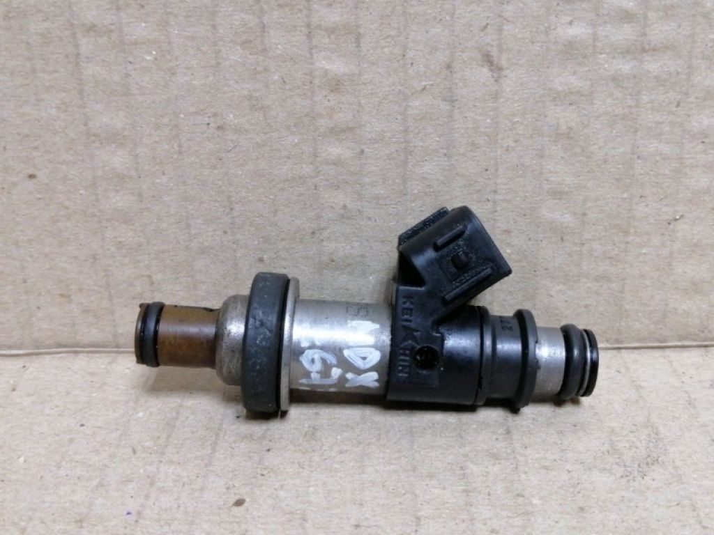 06164-P8E-A00 | Форсунка паливна ACURA MDX (YD1) 00-06