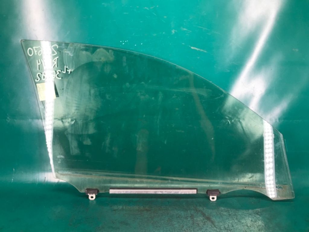 68102-42160 | Скло дверей передн. лів. TOYOTA RAV4 05-12 - Фото 3